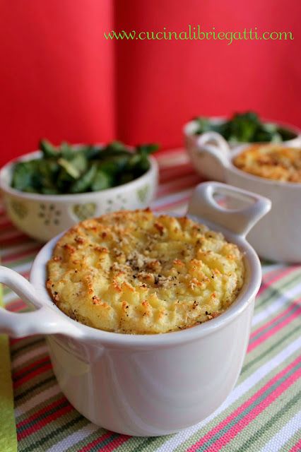 Pasticcio di carne macinata e patate (Cottage Pie) 1 pasticcio sformato patate carne macinata cottage pie inglese gordon ramsay ricetta secondo
