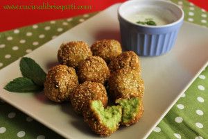 Polpette di piselli e menta con salsa allo yougurt 1 polpette di piselli