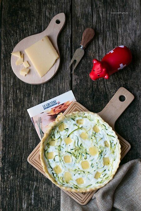 Torta salata zucchine e formaggio Le Gruyère