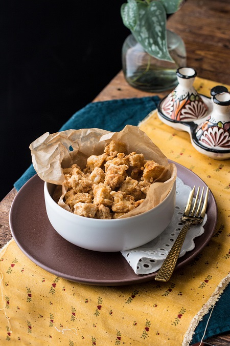 tofu croccante in friggitrice ad aria