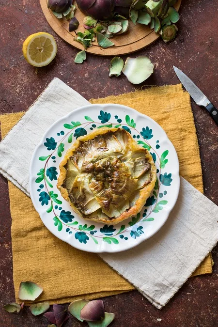 tarte tatin ai carciofi