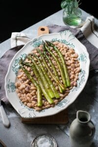 asparagi e fagioli in padella