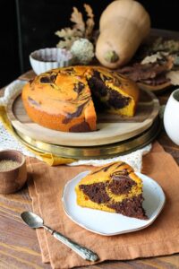 torta variegata zucca e cioccolato vegana
