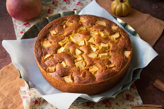 Torta di zucca mele e cannella vegana 1 torta zucca mele e cannella